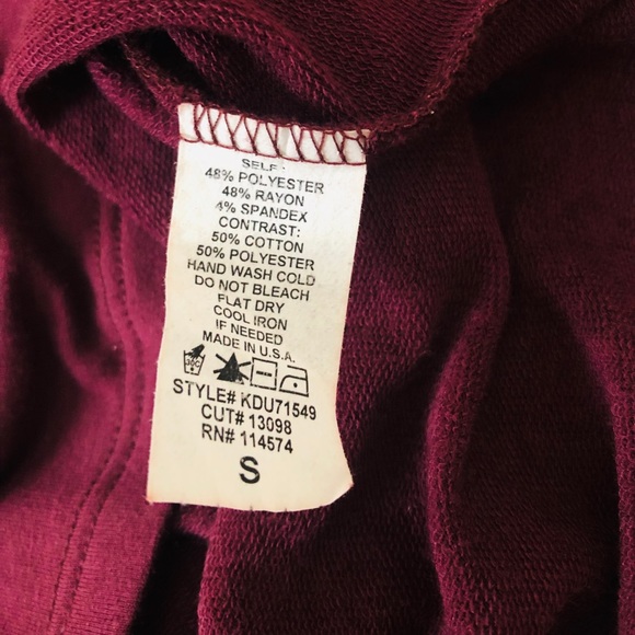 Burgundy dress - Picture 5 of 6